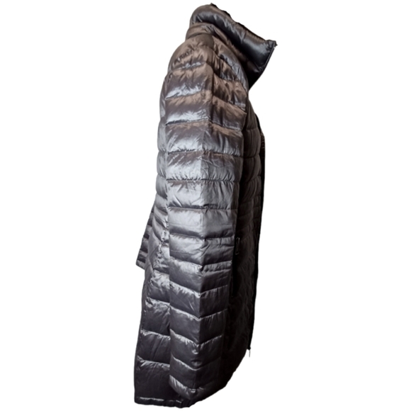 ANDREW Marc Packable Premium Down Jacket - Picture 2 of 15